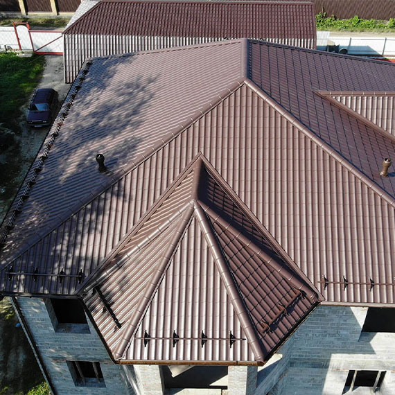 Монтаж сложной крыши и кровли в Жукове и Калужской области
